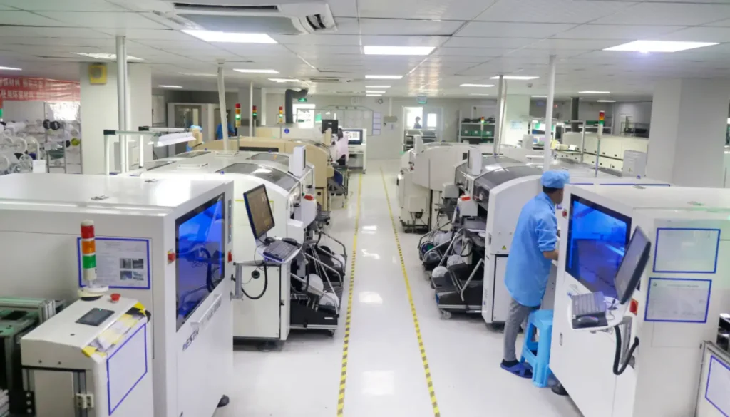 SMT PCB assembly production line with stencil printing, pick-and-place, reflow, and inspection equipment